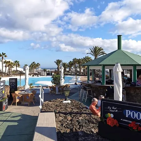 Calypso, Completo Con Vistas Al Mar Y A La Piscina En Apartament *