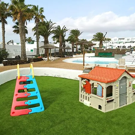 Calypso, Completo Con Vistas Al Mar Y A La Piscina En Apartament *