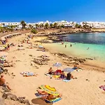 Calypso, Completo Con Vistas Al Mar Y A La Piscina En
