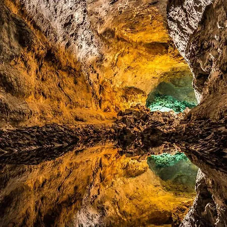 Apartamento Calypso, Completo Con Vistas Al Mar Y A La Piscina En Costa Teguise