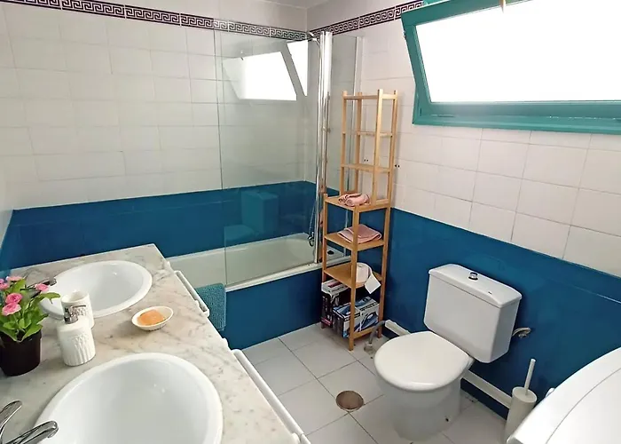 Apartman Calypso, Completo Con Vistas Al Mar Y A La Piscina En