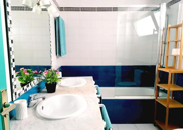 Calypso, Completo Con Vistas Al Mar Y A La Piscina En Costa Teguise