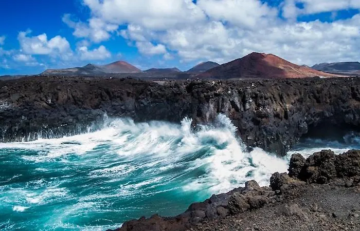 Apartman Calypso, Completo Con Vistas Al Mar Y A La Piscina En Costa Teguise