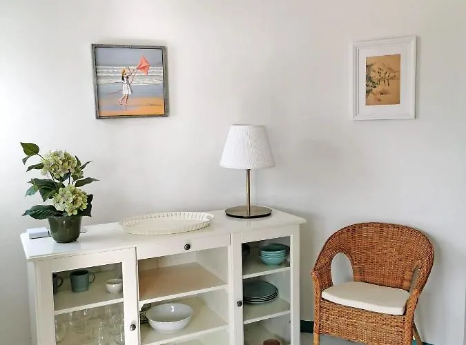 Calypso, Completo Con Vistas Al Mar Y A La Piscina En Apartamento Costa Teguise