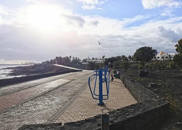 Calypso, Completo Con Vistas Al Mar Y A La Piscina En Apartamento *
